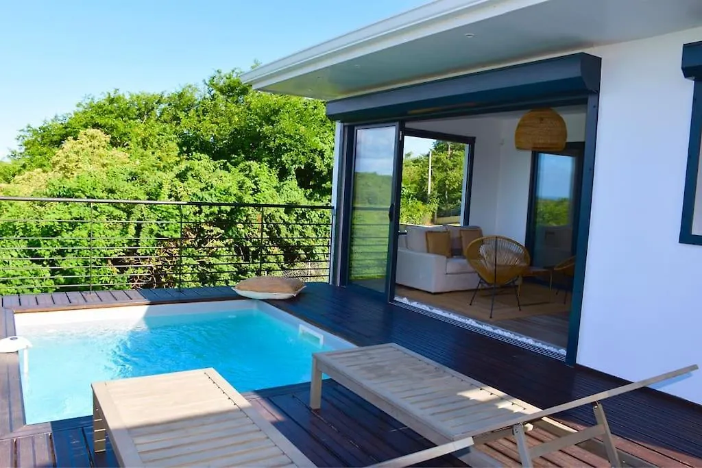 Casa Ferdi 2, Logement Entier Avec Piscine Privee Le Marin